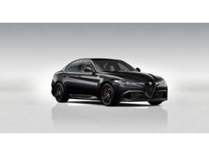 Alfa Romeo Giulia Quadrifoglio 2.9 V6 Bi-Turbo - Akrapovic Leasing