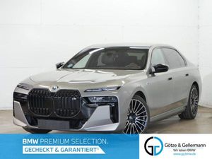 BMW i7 M70 xDrive M Sport //Bowers&Wilkins HUD Massage Pano