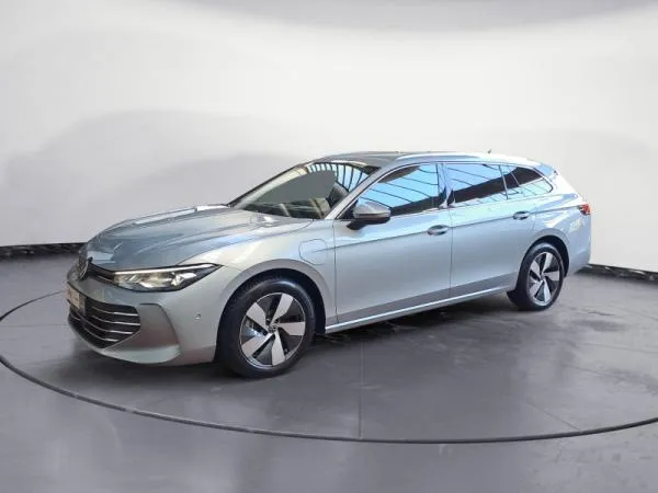Volkswagen Passat 1.5 e-Hybrid DSG Business