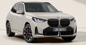 BMW X3 BMW X3 40d M Sportpaket Pro 40d Steptronic xDrive 145 kW (197 PS)