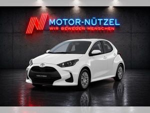 Toyota Yaris Active + Business Paket  **SCHNELL VERFÜGBAR**