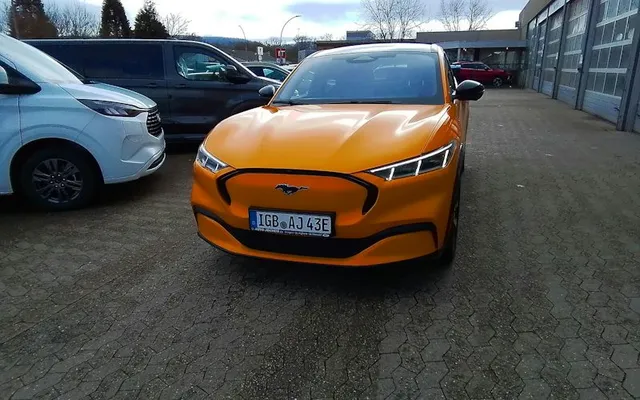 Ford Mustang-mach-e Dual-Emotor Ext Range 258kW, AWD Premium 5dr