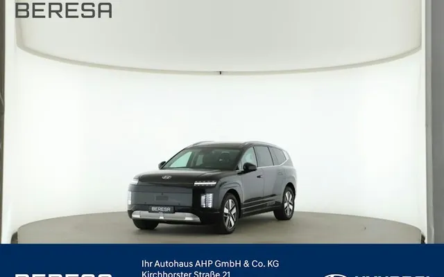 Hyundai Ioniq-9 110 KWh Allradantrieb Uniq 5dr