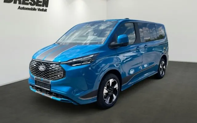 Ford Tourneo-custom BEV 70kWh 210kW 340 L2 Sport Auto 4x4 5dr
