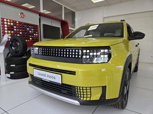 Fiat Grande Panda Elektro - La Prima - verschiedene Farben - sofort verfügbar - Navi - LED