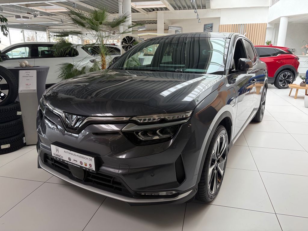 VinFast VF8 300 kW AWD Plus Sofort verfügbar Leasing