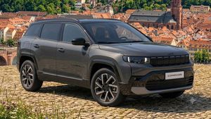 Jeep Compass Summit Vollausstattung