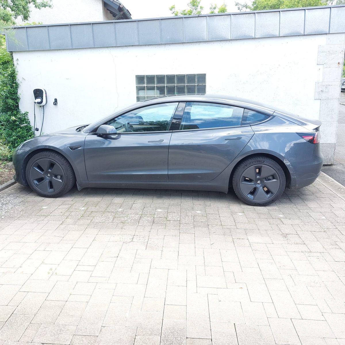 Tesla Model 3 Longe Range (Allrad) Leasingübernahme