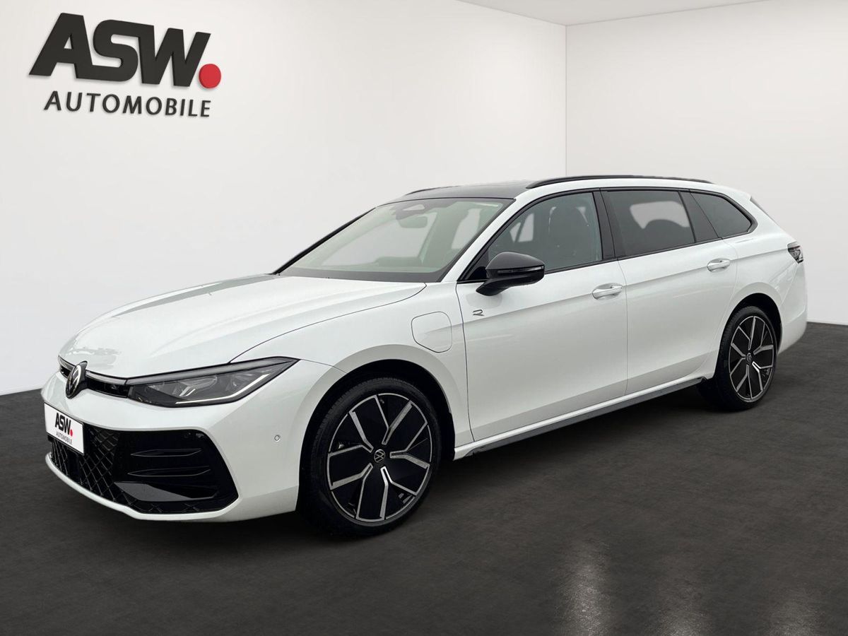 Volkswagen Passat R-Line 1.5 eHybrid DSG HEAD-UP 360°-KAMERA Leasing