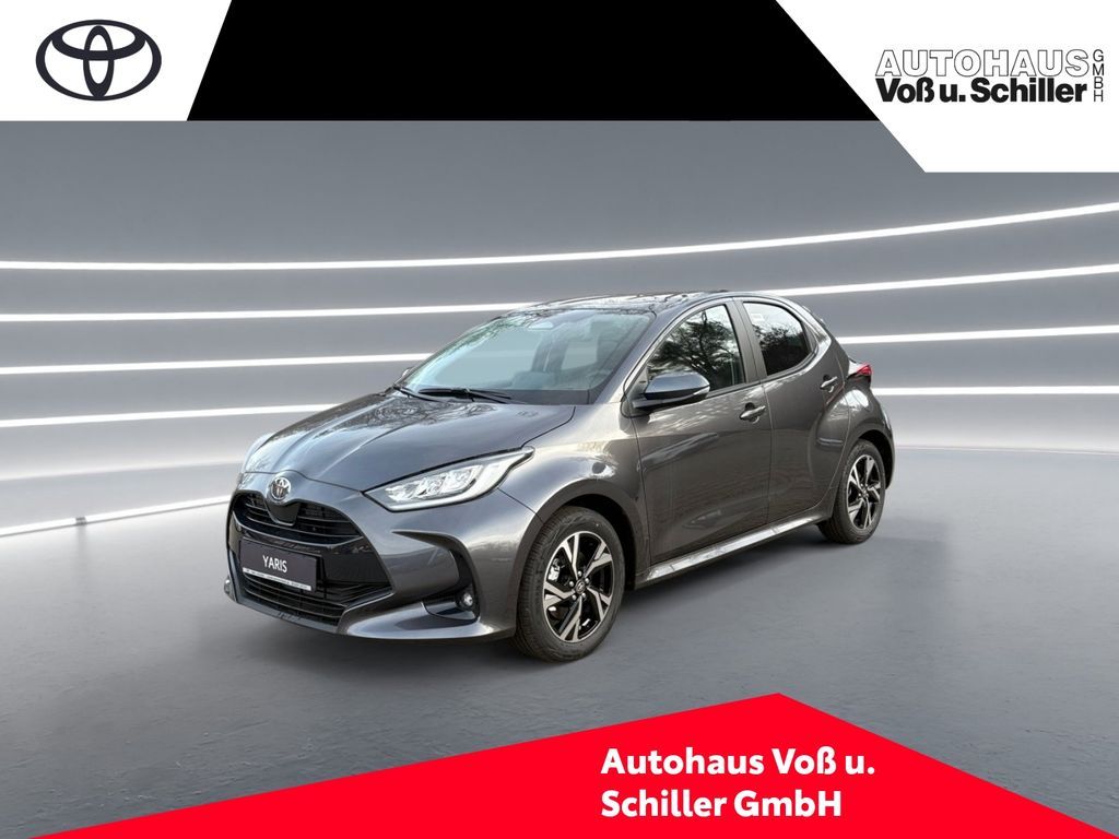 Toyota Yaris 1.5 l Hybrid Teamplayer Comfort Paket Leasing