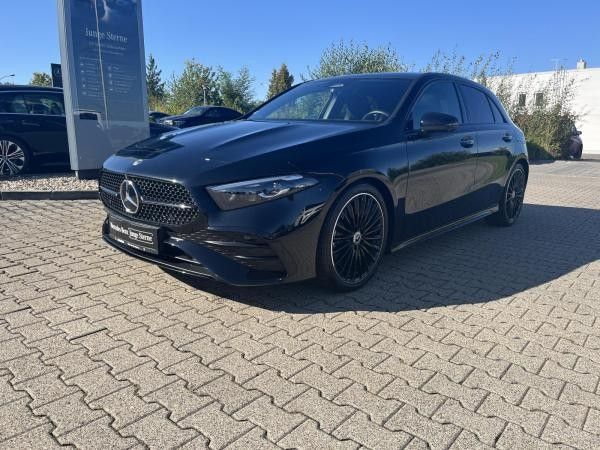 Mercedes-Benz A 250 4M AMG+Night+HeadUp+AHK+Pano+Multib+Distr+ Leasing