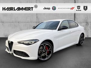 Alfa Romeo Giulia Veloce Q4 2.0 PDC+KAMERA+NAVI+CARPLAY+SHZ