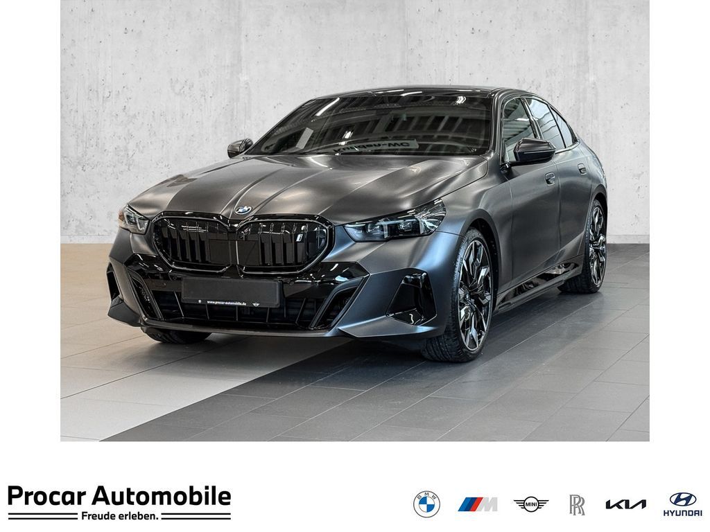 BMW i5 eDrive40 M Sport Pro PANO Travel Pak. Leasing