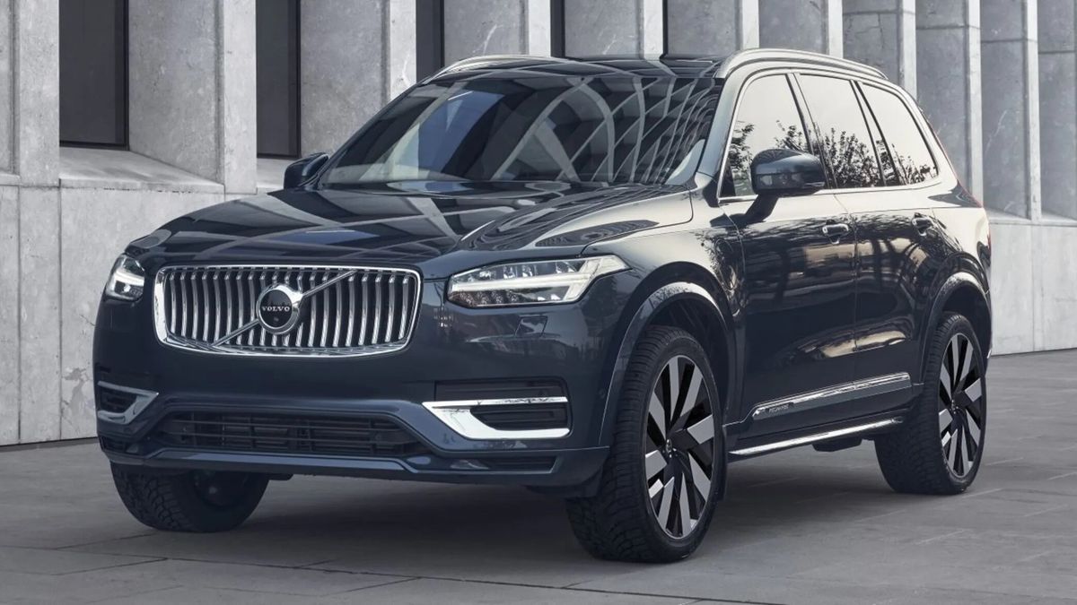 VOLVO XC90 T8 AWD / Hybrid / 1A Zustand Leasingübernahme