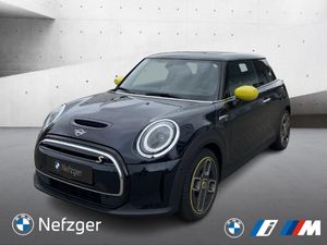 MINI Cooper SE bringt Fahrspaß nach Hause, ab 1,99% eff. Leasing