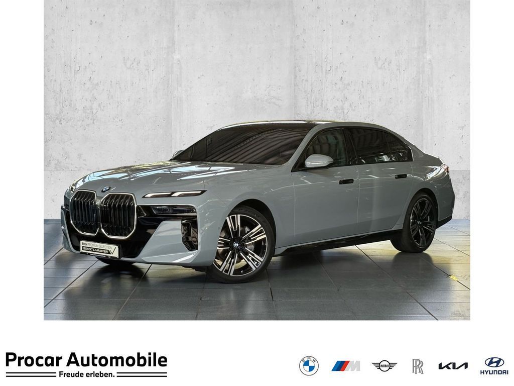 BMW 740d xDrive M Sport DA/PA Prof SkyLounge 21