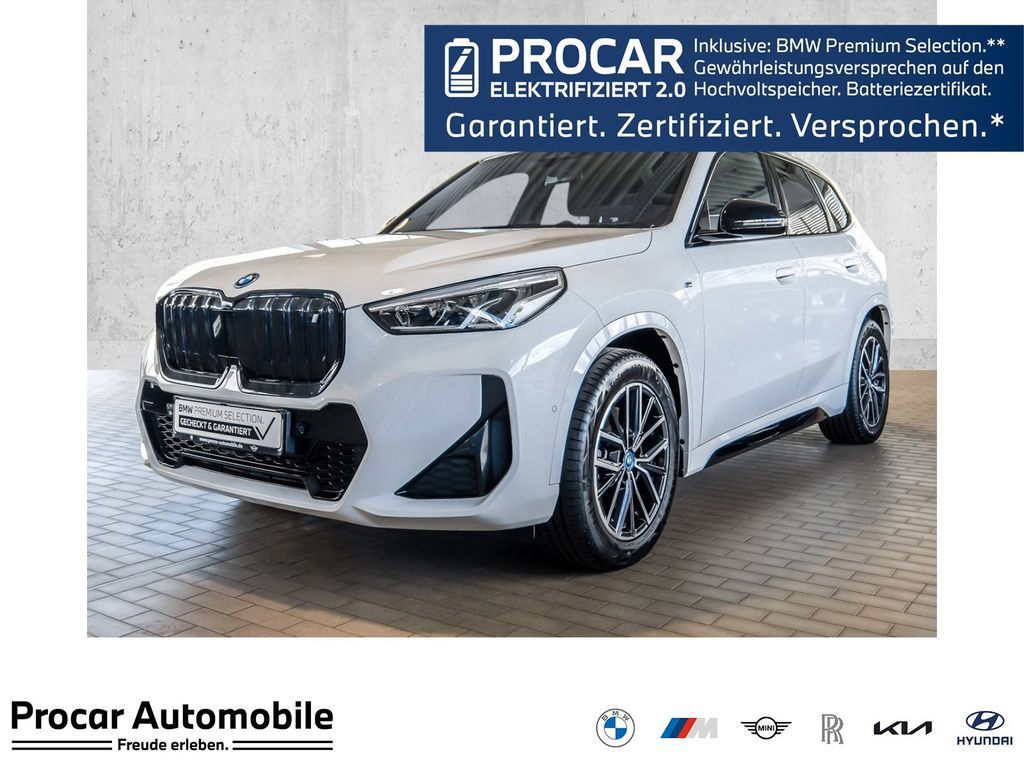 BMW iX1 xDrive30 M-Sportpaket LED NAVI ParkAssistant Leasing