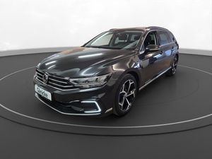 Volkswagen Passat Variant GTE AHK LED LM 18