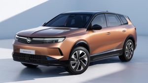 Opel Grandland ☀️ SUMMER DEAL ☀️ Edition | Elektro, 213 PS, 73 kWh Batterie | Klimaautoamtik 👍 | Einparkhilfe  🚙 Leasing