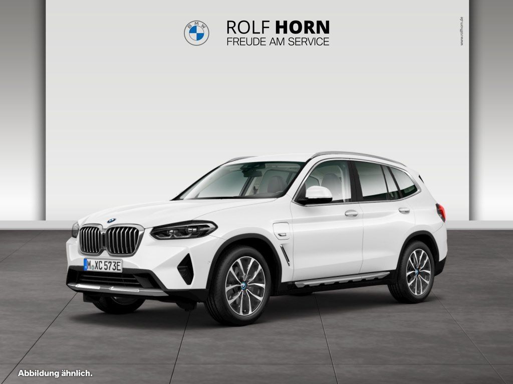 BMW X3 xDrive30e Autom Navi AHK Klima Sitzhzg RFK Leasing