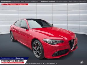 Alfa Romeo Giulia Veloce Q4, Leder, Schiebedach, PDC, Rückfahrkm.