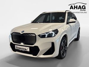 BMW iX1 xDrive30 M Sport Pro H/K 360° ACC HUD adapt.