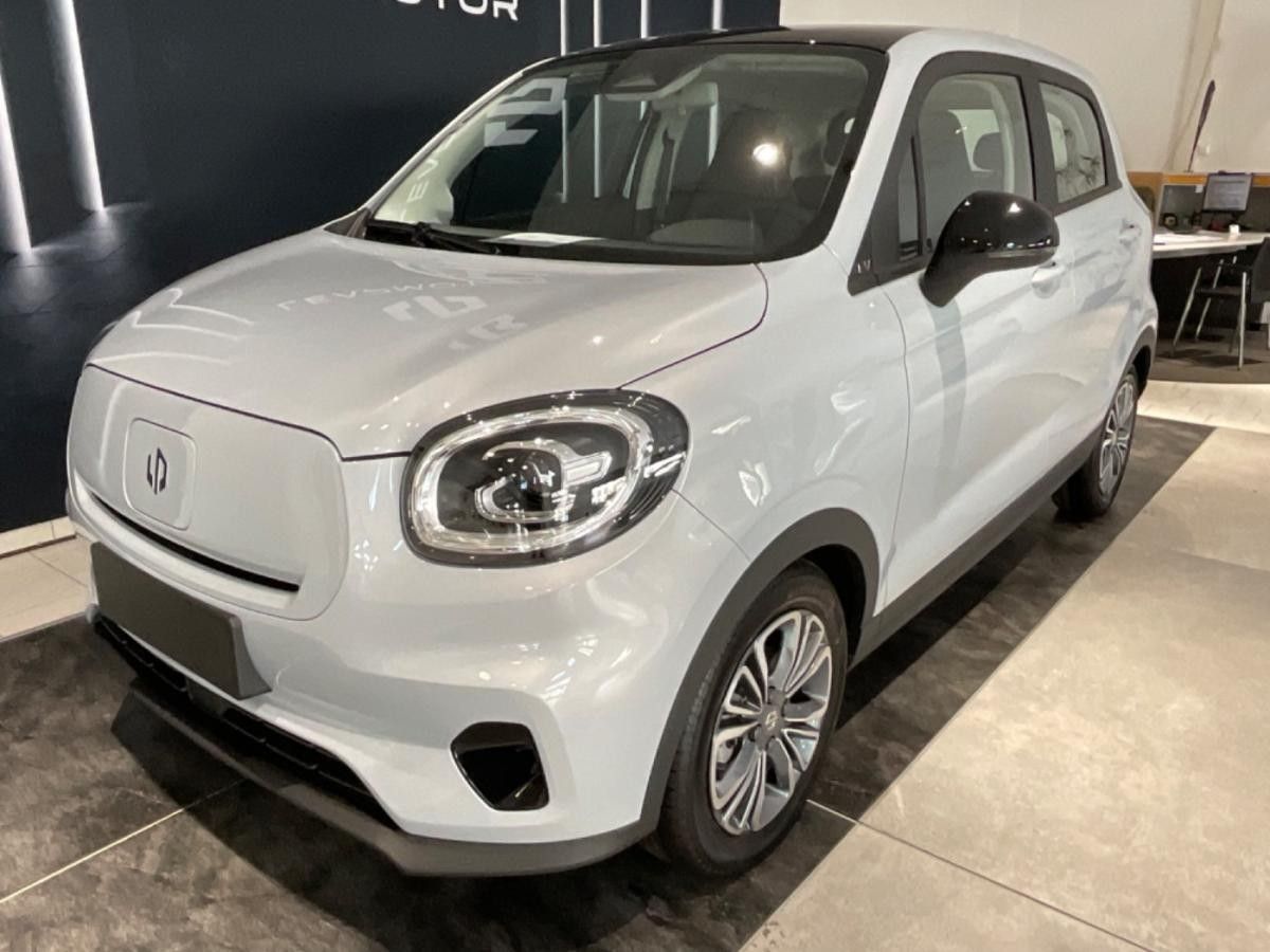 Leapmotor T03 |Panorama Glasdach|Rückfahrkamera| Leasing