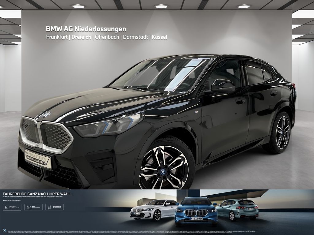 BMW iX2 xDrive30 M Sport AHK Driv.Assist.Prof LED Leasing
