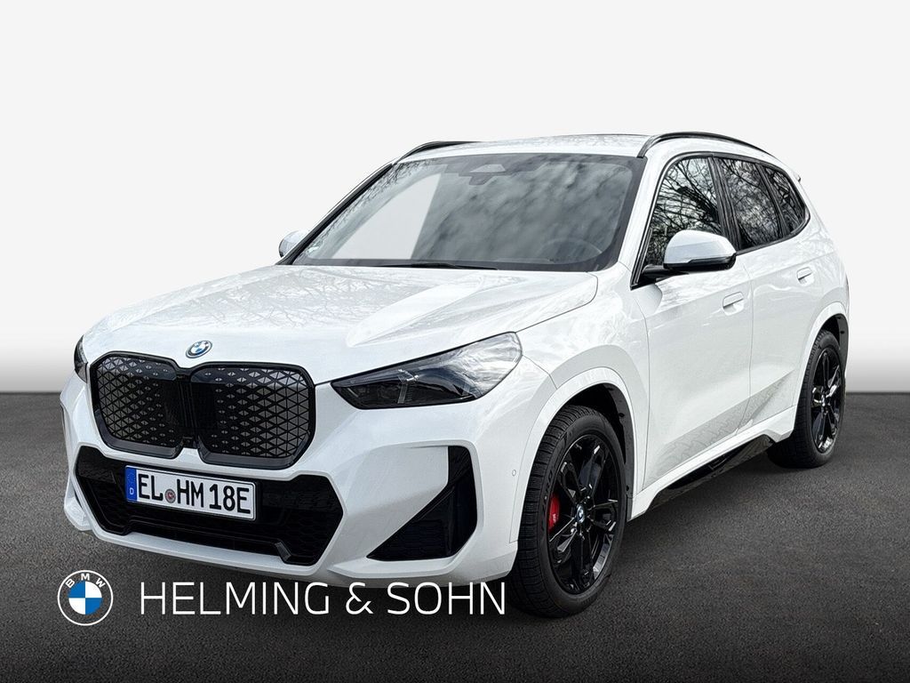 BMW iX1 xDrive30 M Sportpaket Head-Up DAB LED RFK Leasing