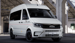 MAN TGE TGE 3.180 4x4 SB 9-Sitzer