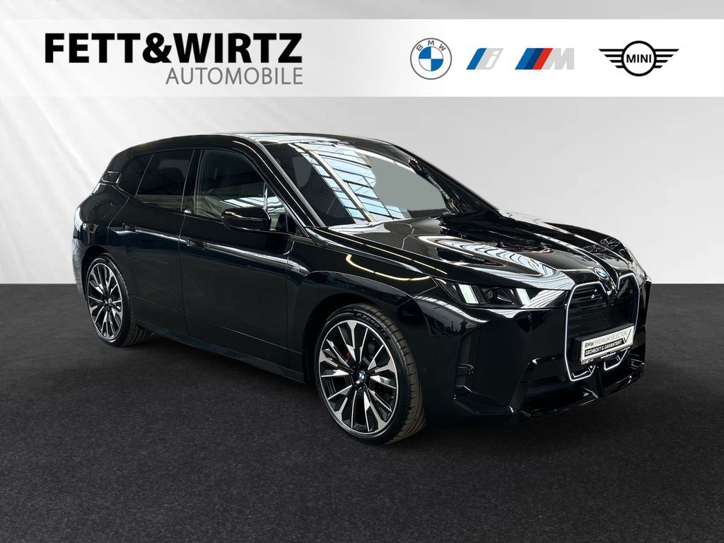 BMW iX M70 xDrive LR 999,- br.o.Anz. 39 Mon./5' Km p Leasing