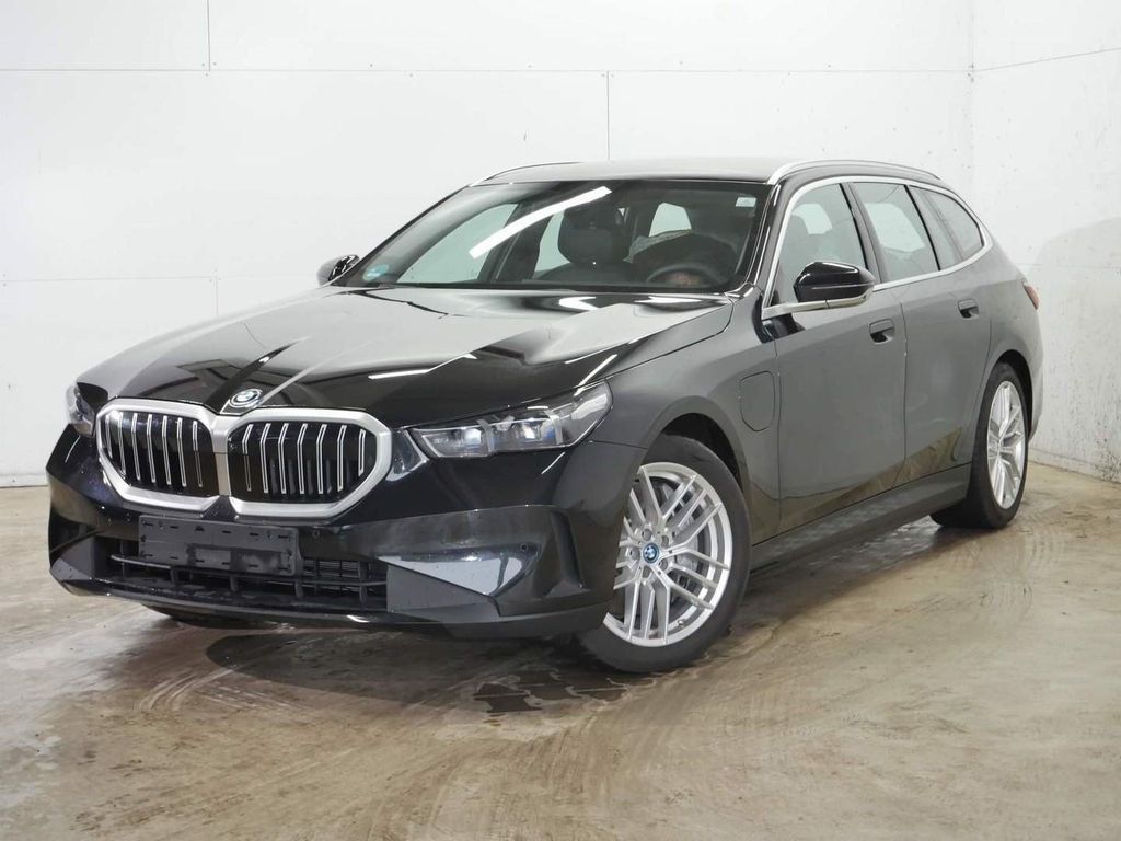 BMW 550e xDrive Touring Leasing