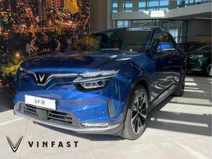 VinFast VF8 PLUS | 🔋⚡️10 Jahre Garantie - Panorama-Schiebedach - Umfang. ADAS Paket⚡️ Leasing