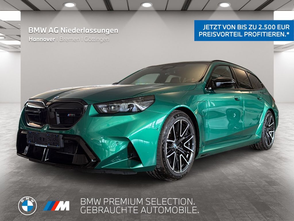 BMW M5 Touring AHK Driv.Assist.Prof LiveCockpitProf Leasing