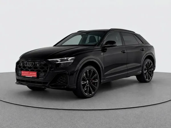 Audi Q8 e-hybrid - S-Line business - ON STOCK