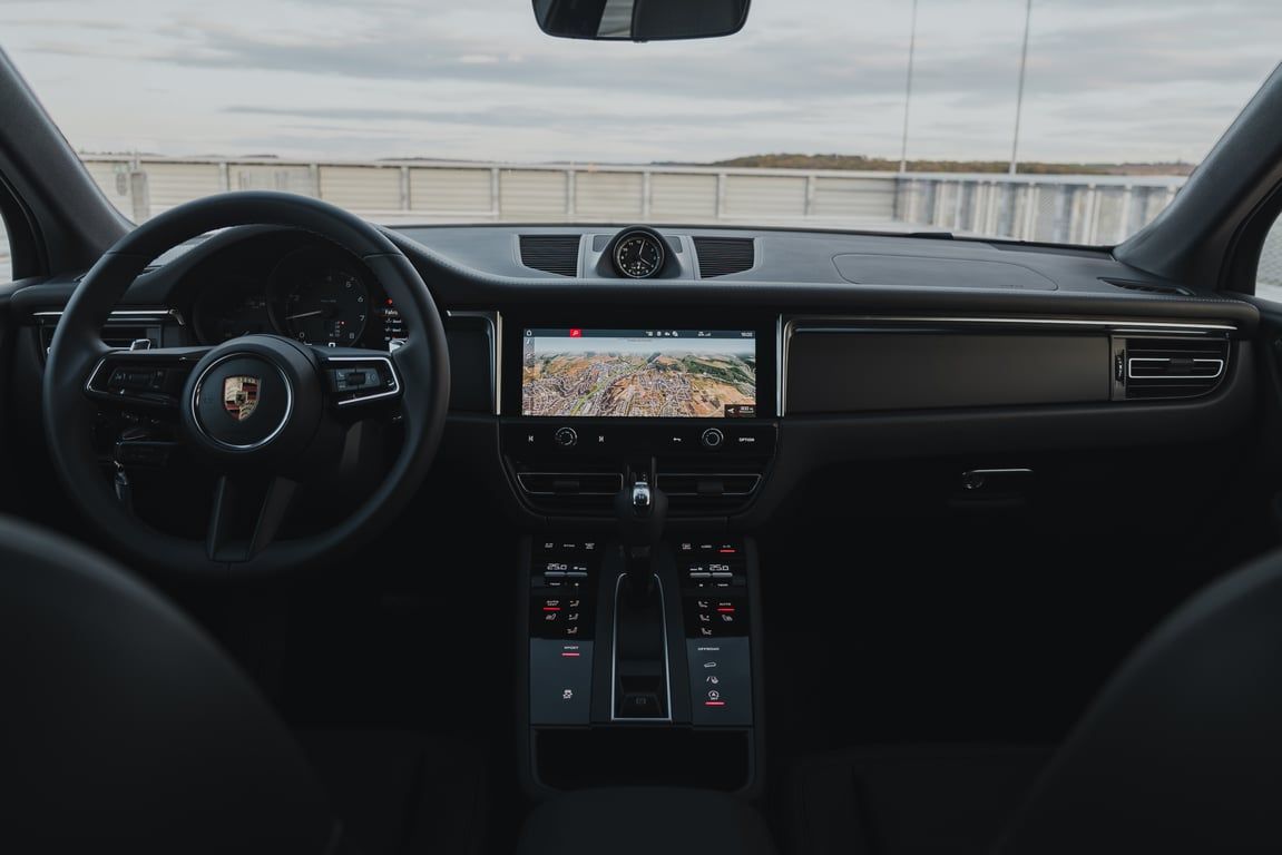 Porsche Macan 265 PS, Lederpaket, Automatik, Navi, Rückfahrkamera Auto-Abo