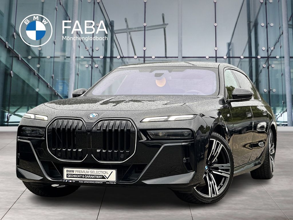 BMW 740d xDrive M Sport Pro Sky Lounge Iconic Glow Leasing