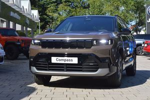 Jeep Compass E-Hybrid 1.2 eDCT 107 kW First Edition