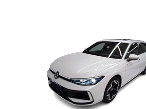 Volkswagen Passat Variant B9 2.0 TDI DSG R-Line / Navi LED