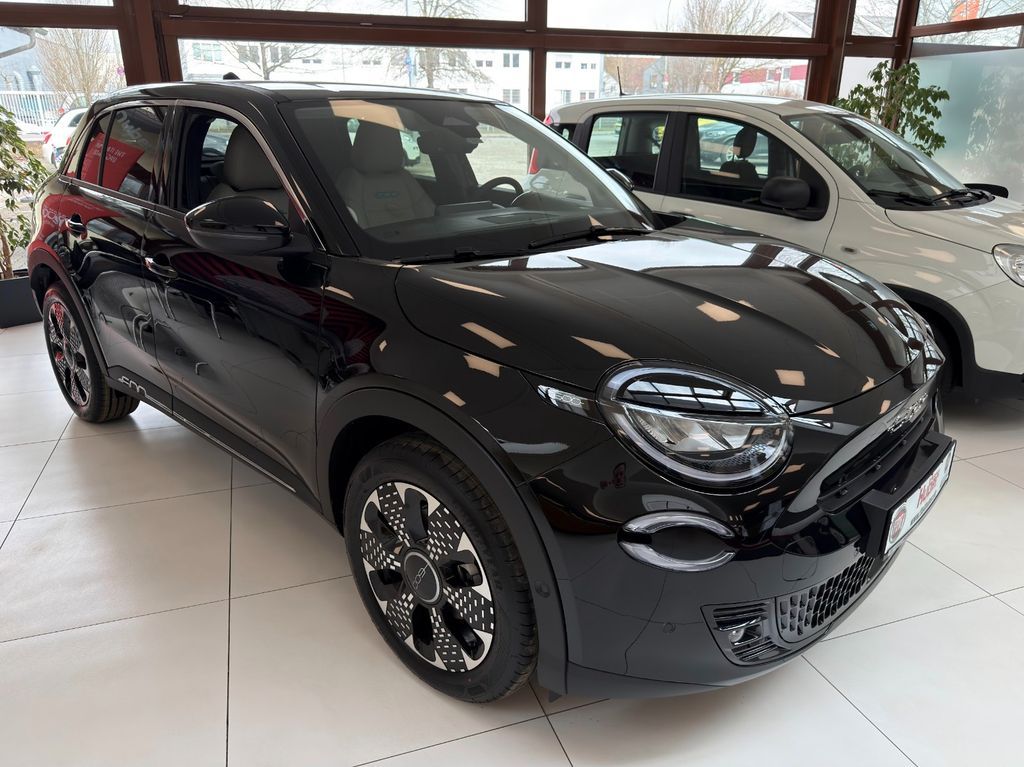 Fiat 600 e 115 kW La Prima Leasing