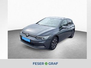 Volkswagen Golf VIII Life 2.0 TDI DSG ACC LED SHZ KAM