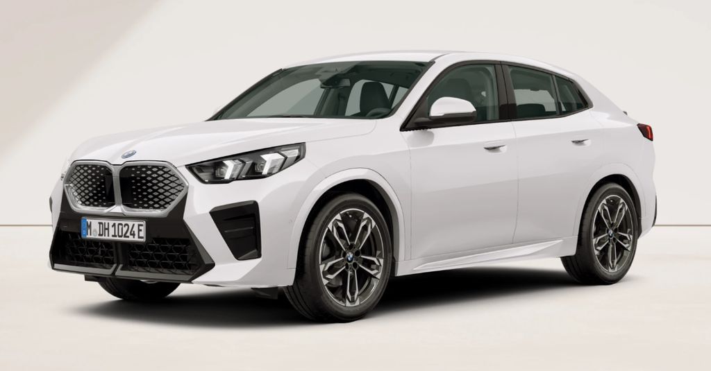 BMW iX BMW iX2 eDrive20 M Sportpaket eDrive20 Elektro 150 kW (204 PS) Auto-Abo