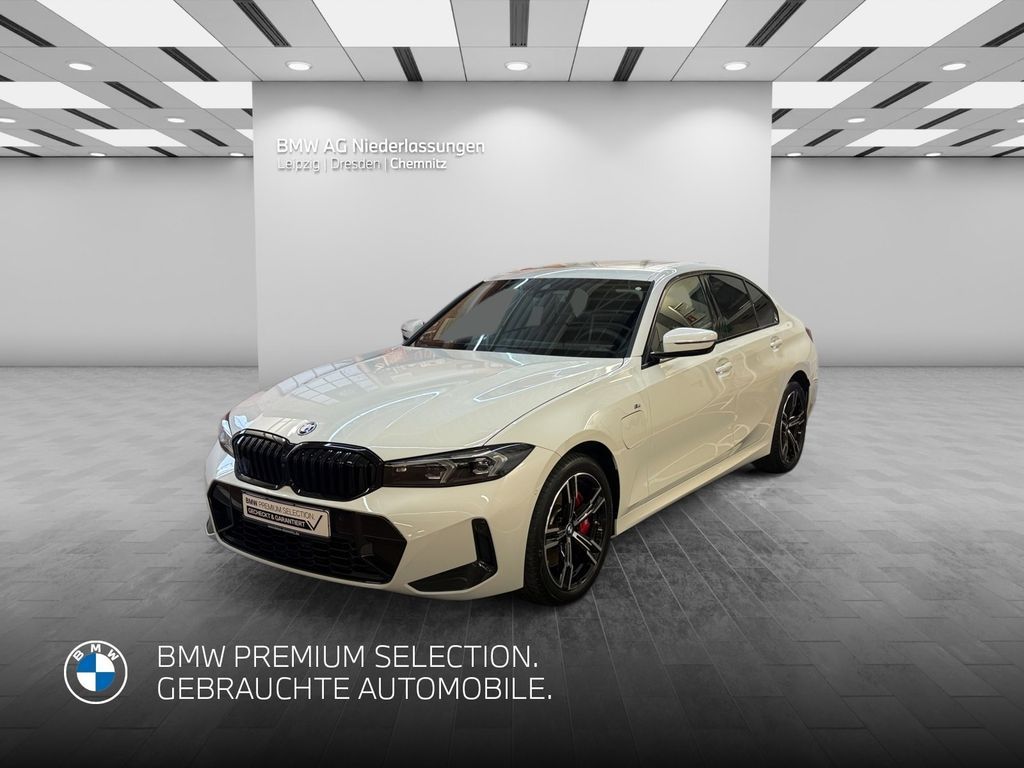 BMW 330e Lim. MSport, inkl. WKR, Harman/K LiveCockpi Leasing