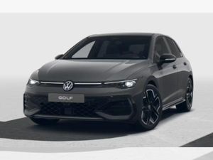 Volkswagen Golf R-Line 1.5eTSI 150PS DSG *BLACK STYLE*MATRIX*PANO*NAV*HEAD UP*KEYLESS*47.995€*