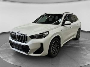 BMW X1 23i xDrive M-Sport 2.0 Aut. - SHZ/AHK/Premium & Innovationspaket inkl. Haustürlieferung