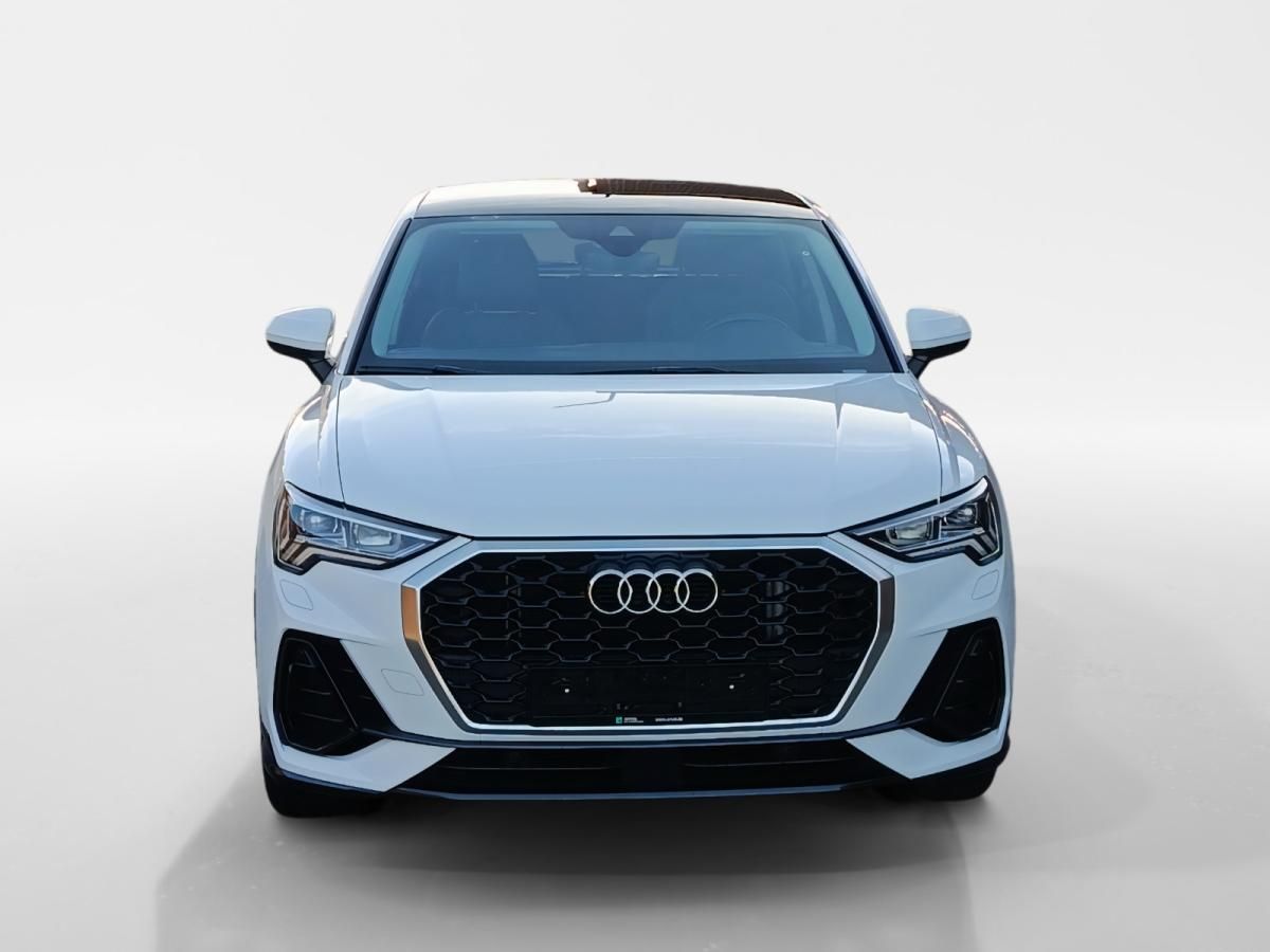 Audi Q3 Sportback/ Sofort verfügbar*Haustürlieferung*LED-Schweinwerfer*Ambiente-Lichtpaket Plus*Panorama Gla Leasing