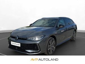 Volkswagen Passat 1.5 TSI eHybrid DSG R-Line BLACK STYLE | PANO | AHK | SOFORT VERFÜGBAR
