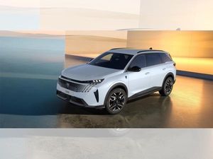 Peugeot 5008 1.2 145 GT ACC+Alcantara+LED+Navi+SHZ+4xSHZ