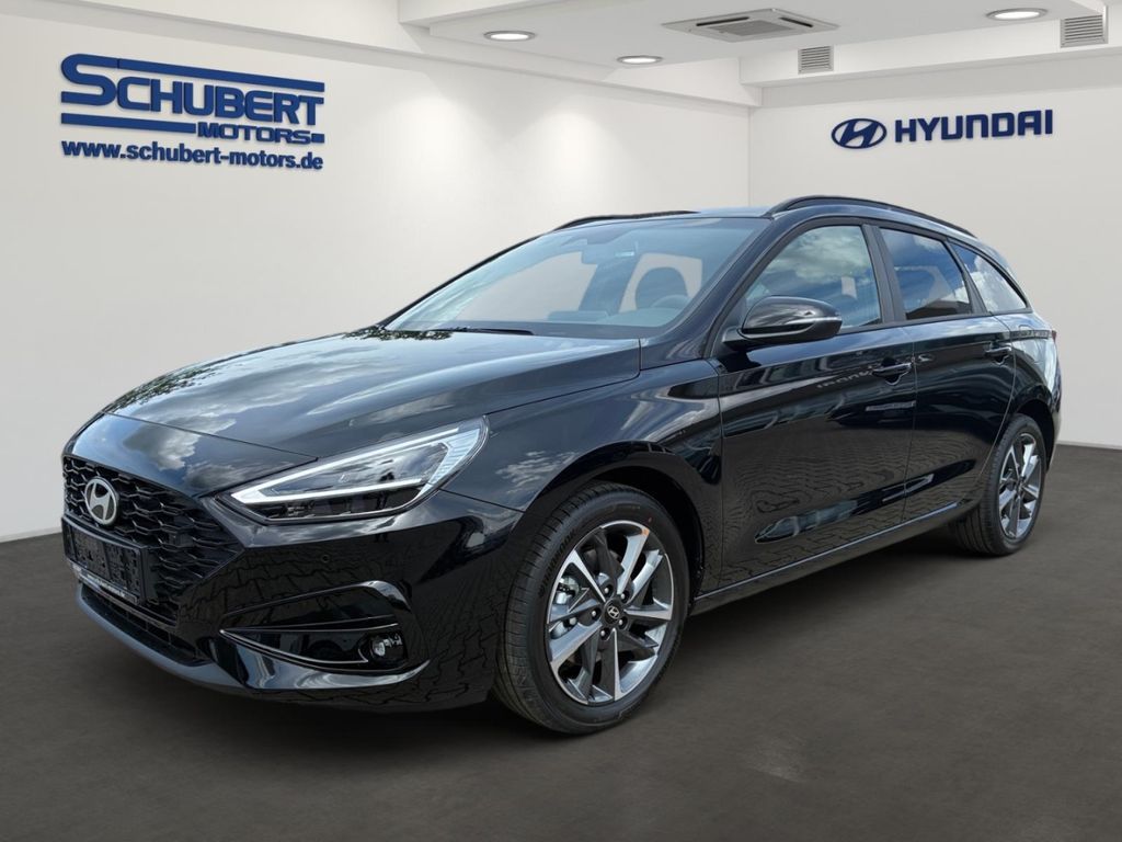 Hyundai i30 Kombi Trend NAVI KAMERA PDC SHZ LenkradHz Leasing