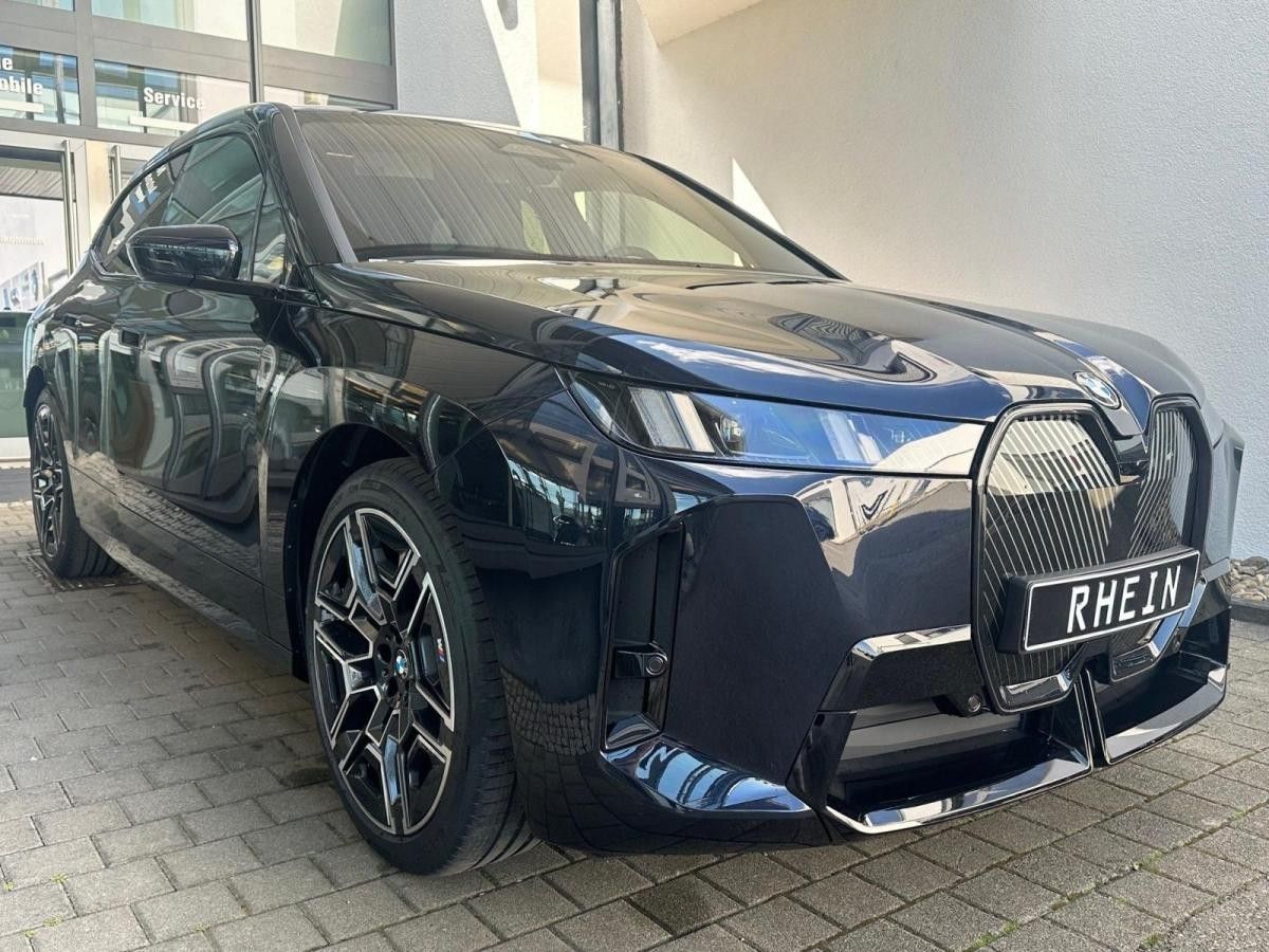 BMW ix xDrive45 M Sport 🔥LAGER AKTION⚡️SOFORT VERFÜGBAR Leasing